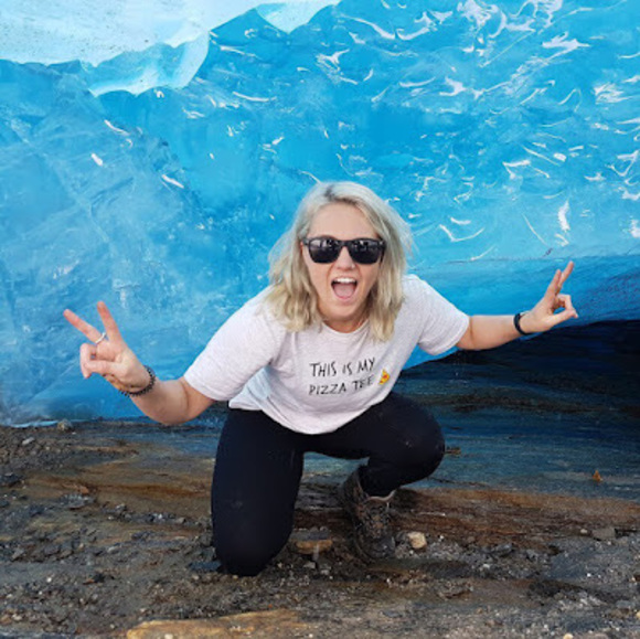 Meet your Posher, Emma - Picture 1 of 1